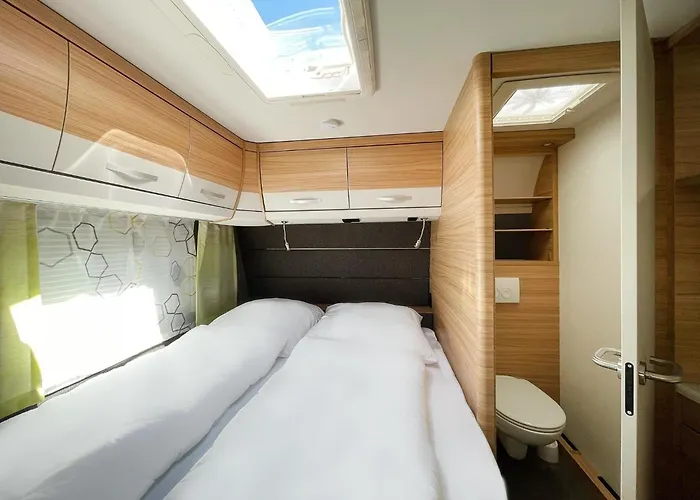 Mietwohnwagen 02 营地 塞巴特黑灵斯多夫